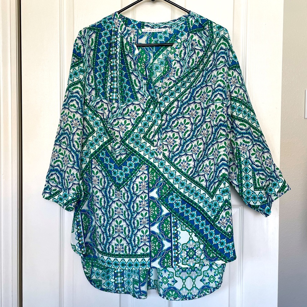 NWOT Blue & Green Top